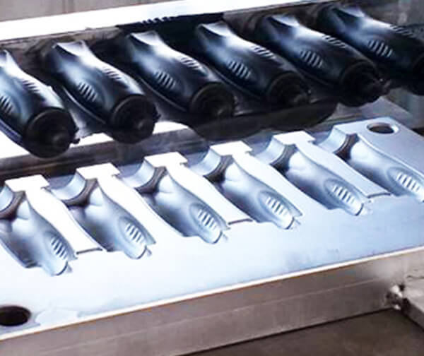 Kunststoff-Spritzguss des Herstellungsprozesses von Drehmomentschlüsseln bei Torque-Tech Precision Co., Ltd